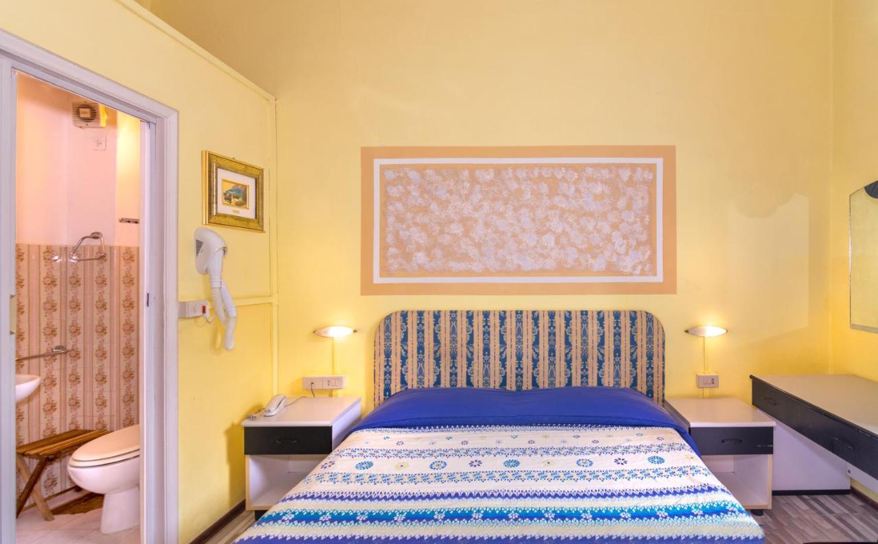 Hotel Stella Del Mare Viareggio Buitenkant foto