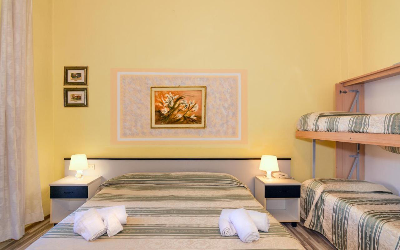 Hotel Stella Del Mare Viareggio Buitenkant foto