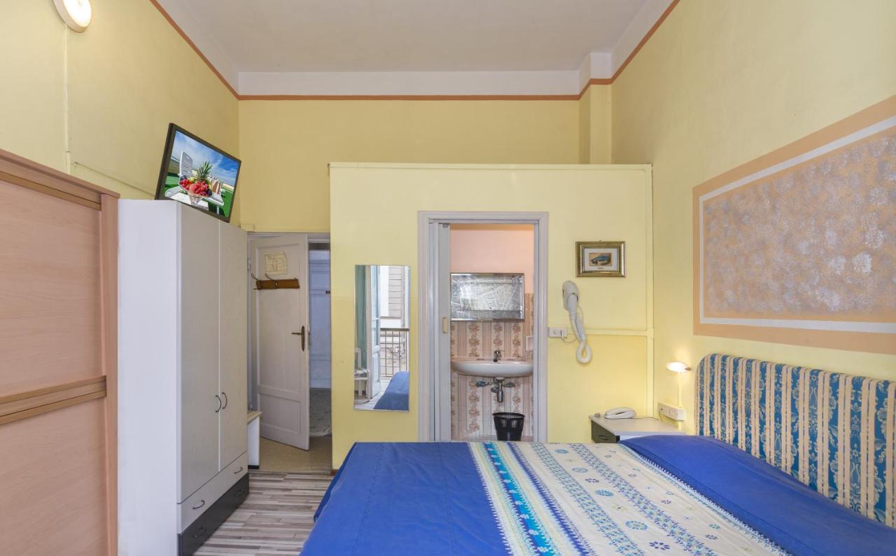 Hotel Stella Del Mare Viareggio Buitenkant foto