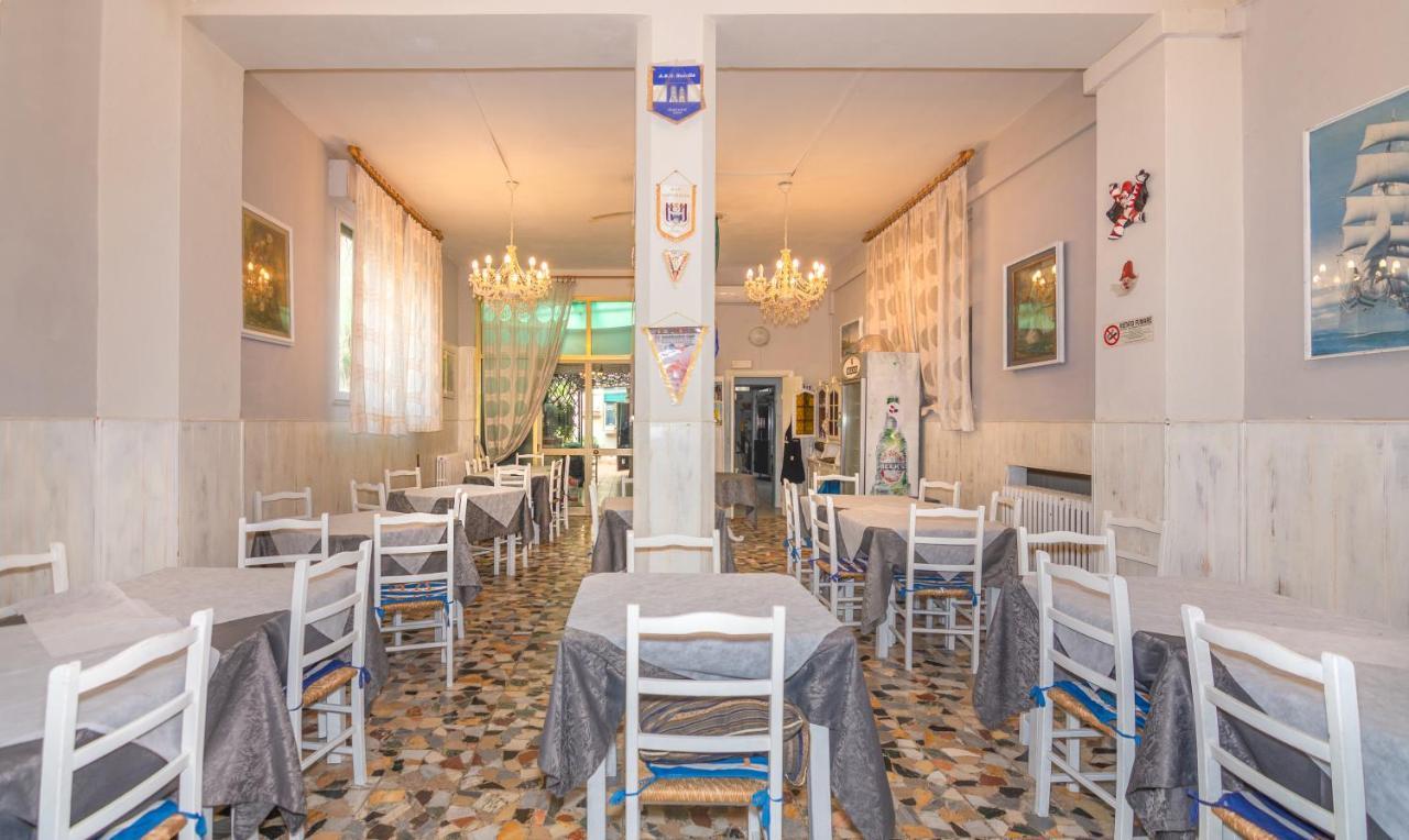 Hotel Stella Del Mare Viareggio Buitenkant foto