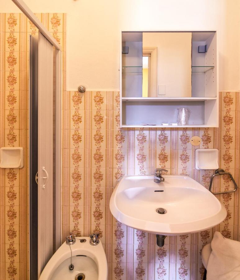 Hotel Stella Del Mare Viareggio Buitenkant foto